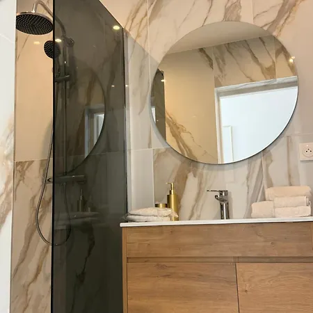 Bastide Cevenole * La Celle-sous-Gouzon