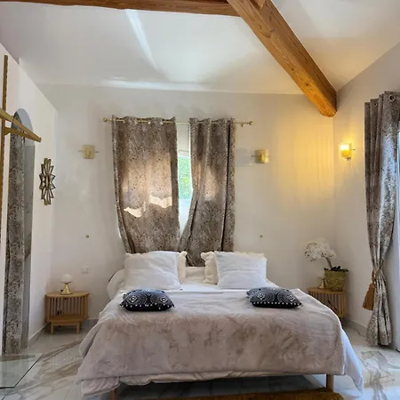 Bastide Cevenole Bed & Breakfast *
